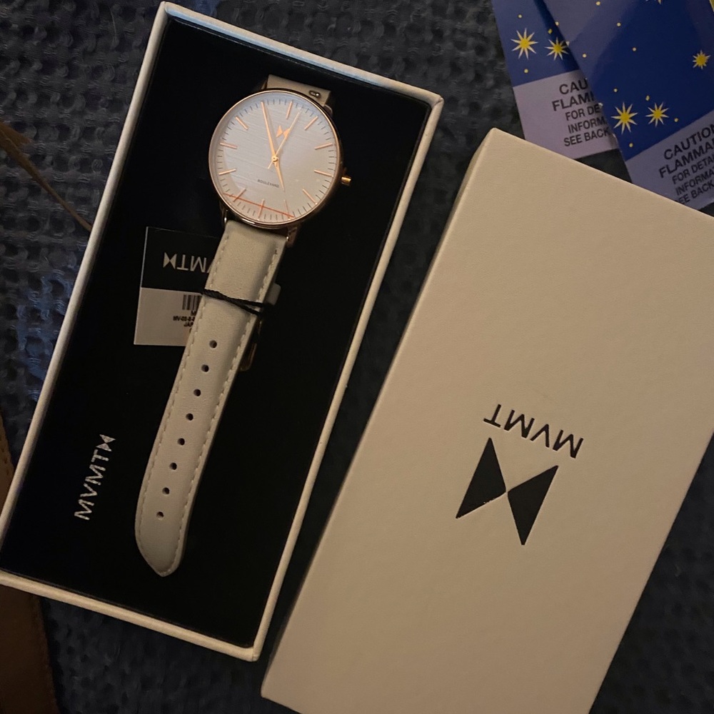 MVMT WATCH
